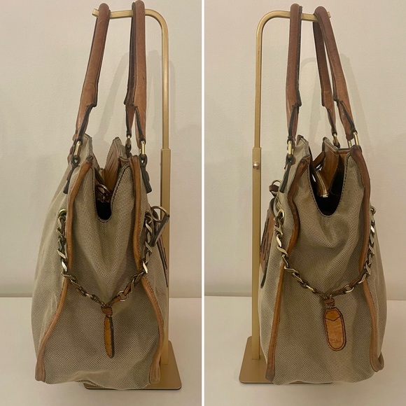 Chloé Haley Canvas Tote - Picture 3 of 8